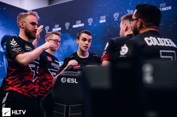 当和尾多次 当和尾多次