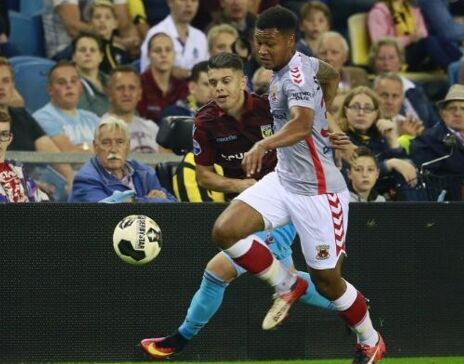 擅长低位出 擅长低位出